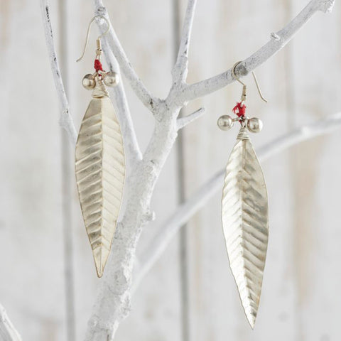 Dhokra Silver Coated Leaf Earring with Red Thread